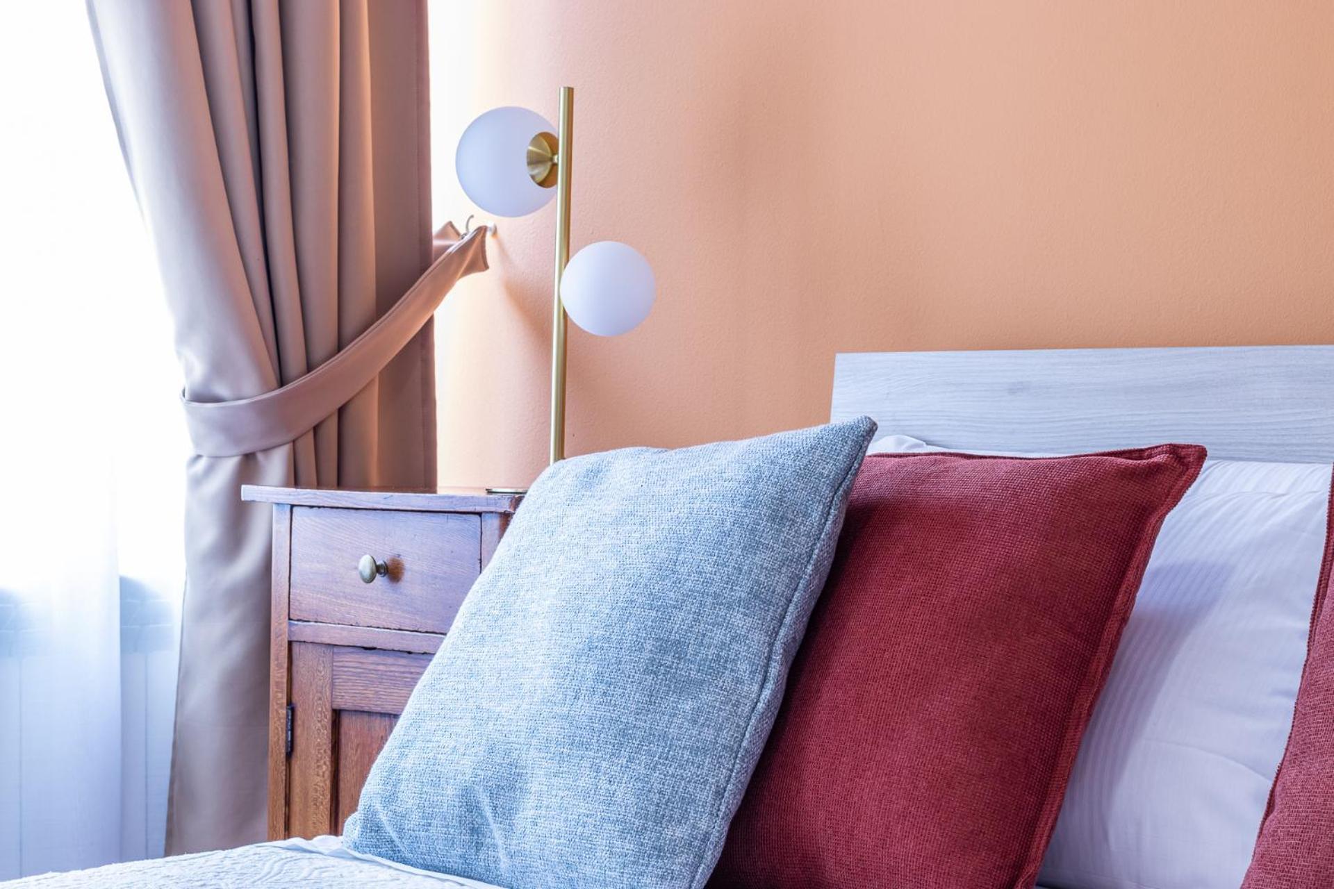 מודנה Room & Breakfast Canalino 21 מראה חיצוני תמונה